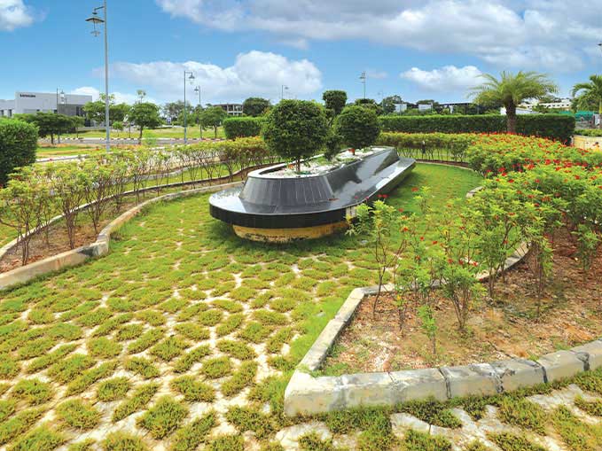 Themed gardens at Hiranandani Parks